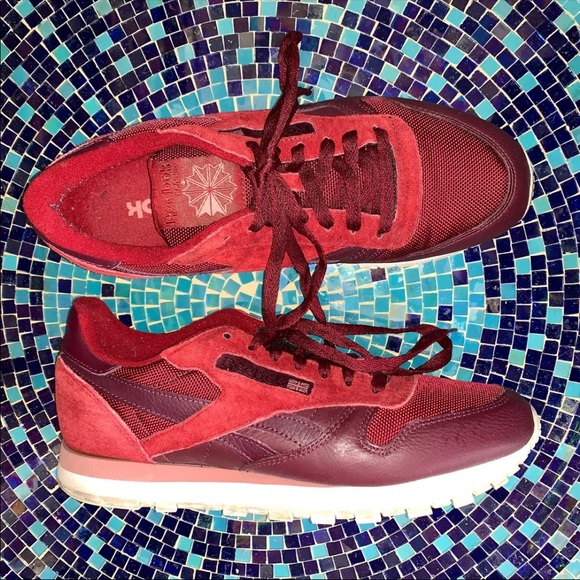 Maroon Suede Reebok Classics - Picture 9 of 9